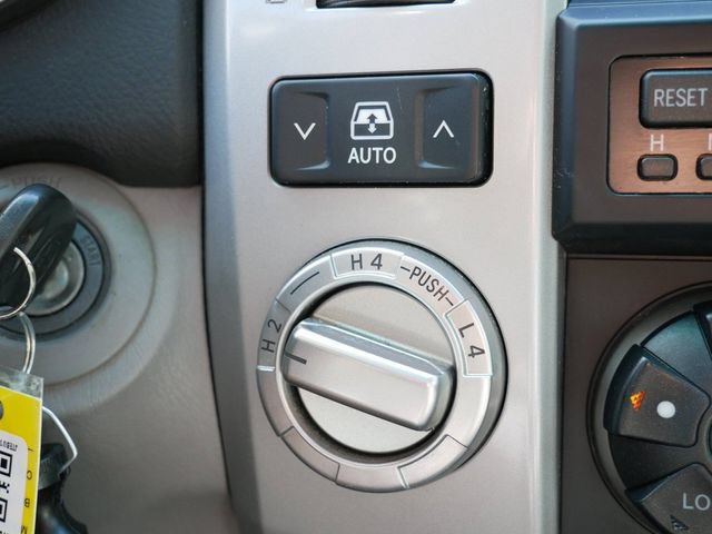 Used 2008 Toyota 4Runner SR5 AWD/4WD image 22