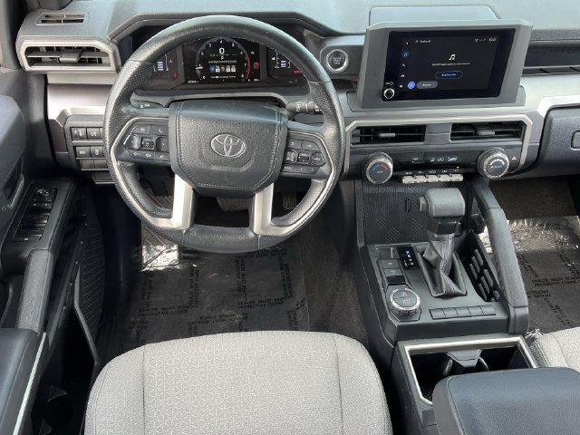 Used 2025 Toyota 4Runner SR5 RWD image 10