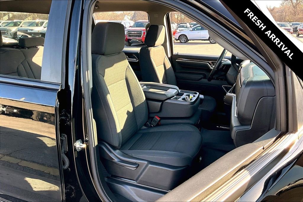 Used 2025 Chevrolet Silverado 1500 RST image 28