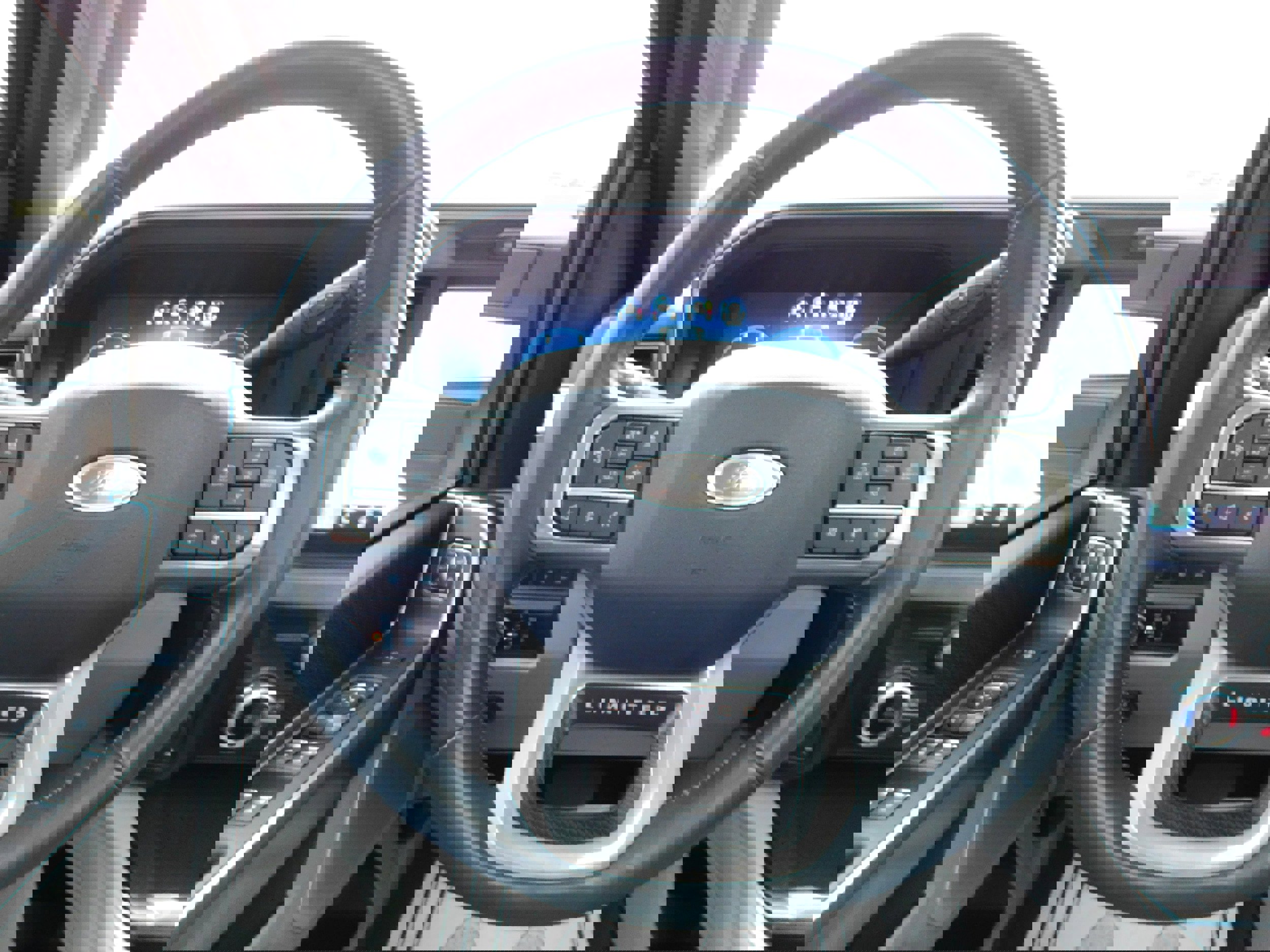 Used 2023 Ford F250 Limited w/ FX4 Off-Road Package image 26