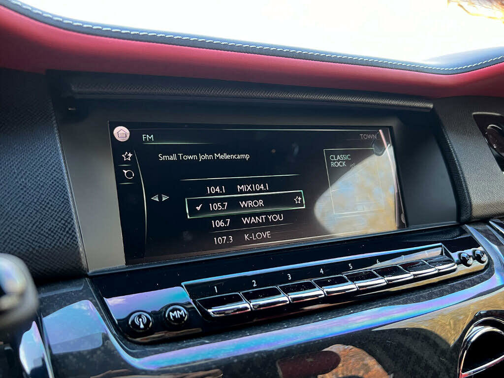 Used 2022 Rolls-Royce Cullinan Black Badge image 85