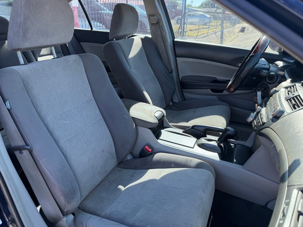 Used 2008 Honda Accord LX image 32