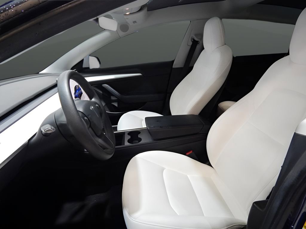 Used 2022 Tesla Model 3 Long Range image 17