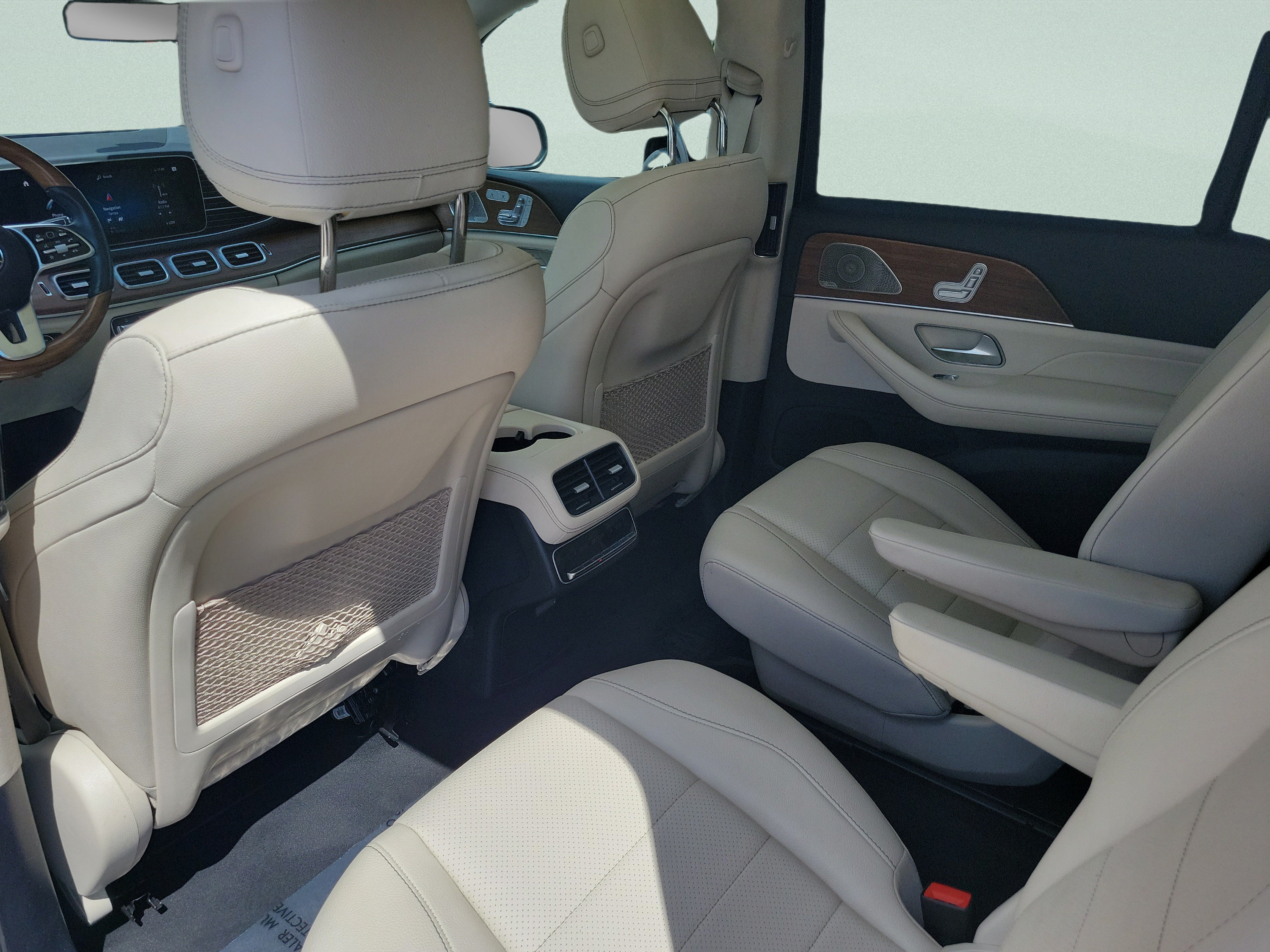 Used 2022 Mercedes-Benz GLS 450 4MATIC image 10