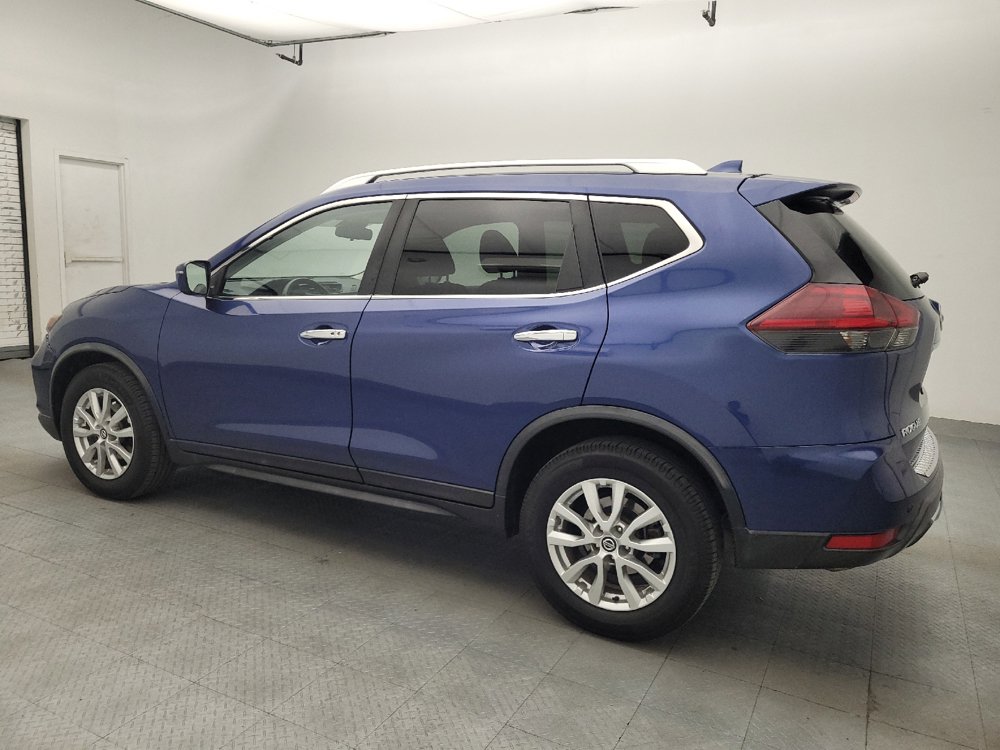Used 2020 Nissan Rogue SV FWD image 3