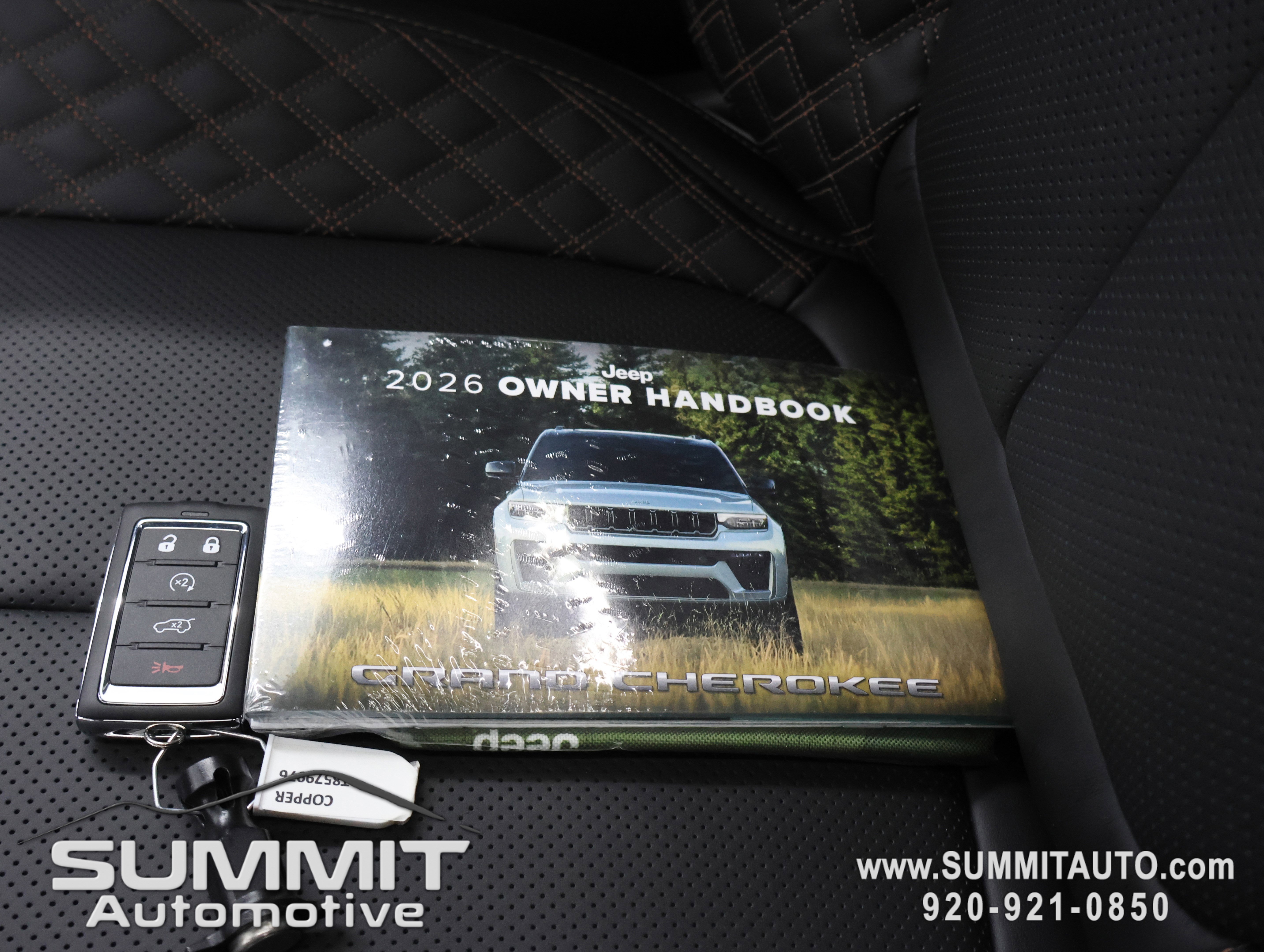 New 2026 Jeep Grand Cherokee Summit AWD/4WD image 75