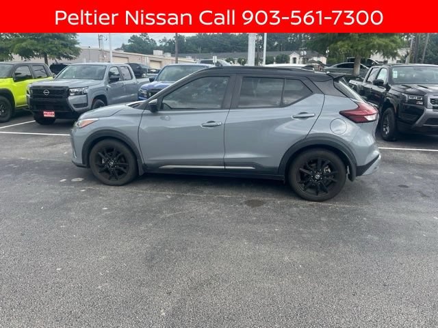 Certified 2021 Nissan Kicks SR FWD image 5