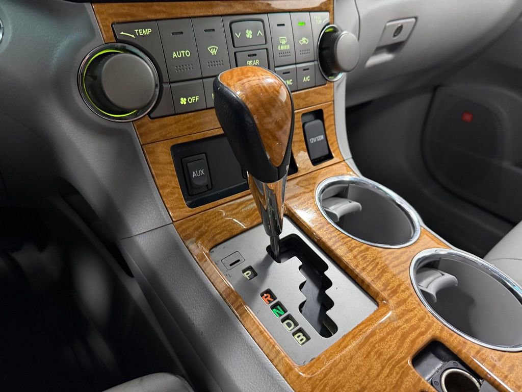 Used 2010 Toyota Highlander Limited image 22