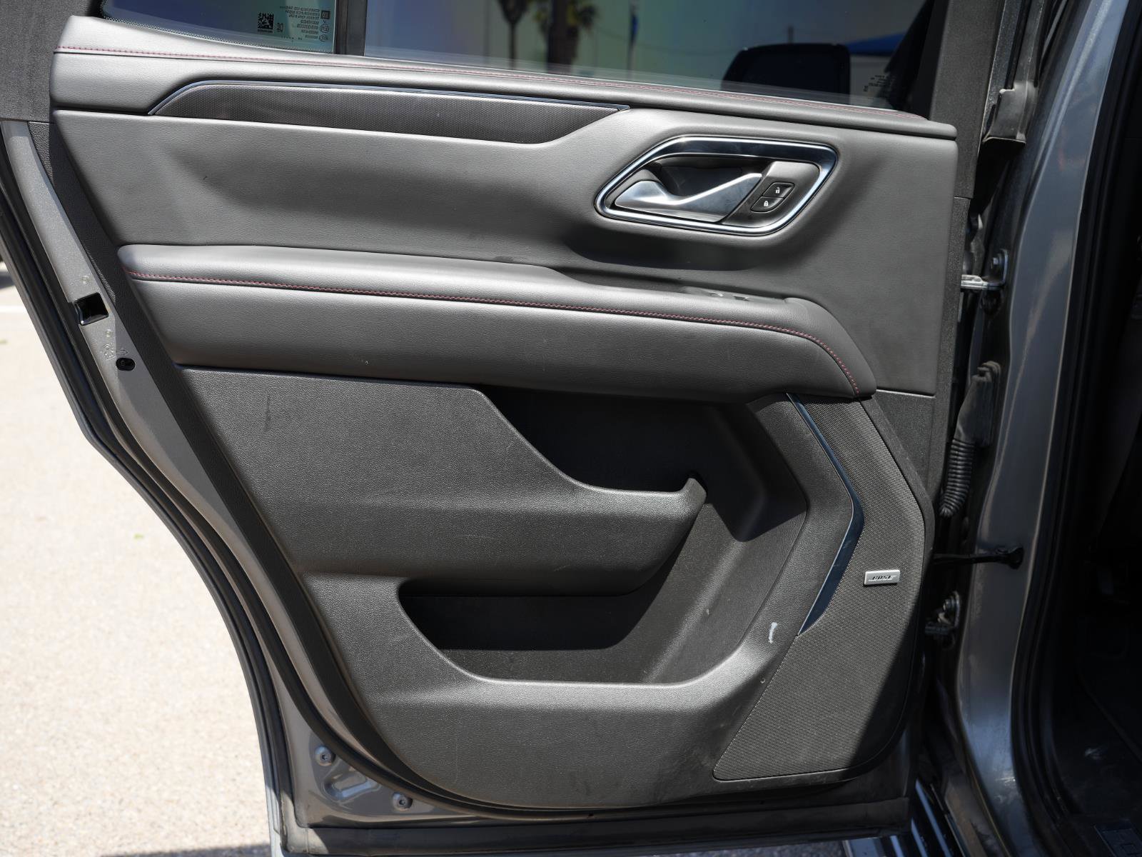 Used 2021 Chevrolet Tahoe RST w/ Luxury Package image 17