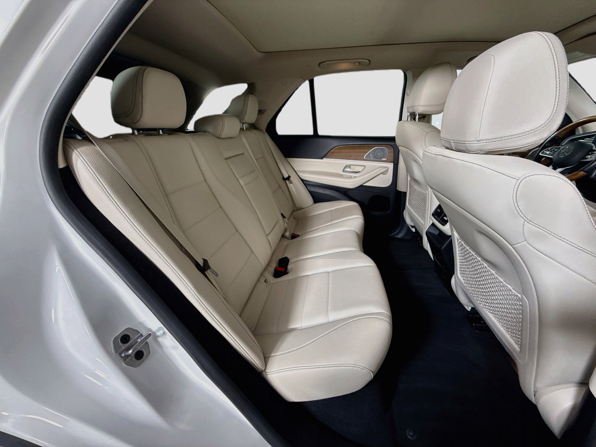 Used 2022 Mercedes-Benz GLE 350 w/ Premium Package image 27