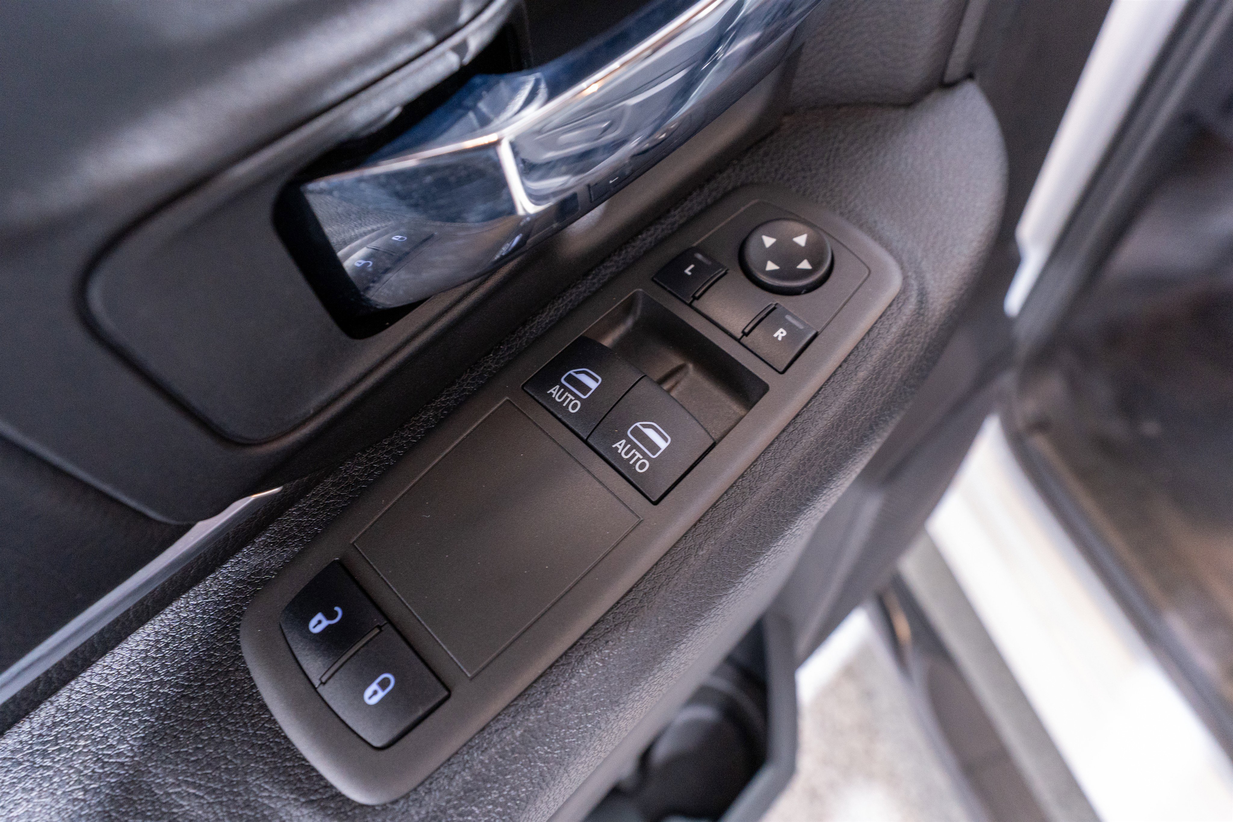 Used 2023 RAM 1500 Tradesman w/ Popular Equipment Group image 13