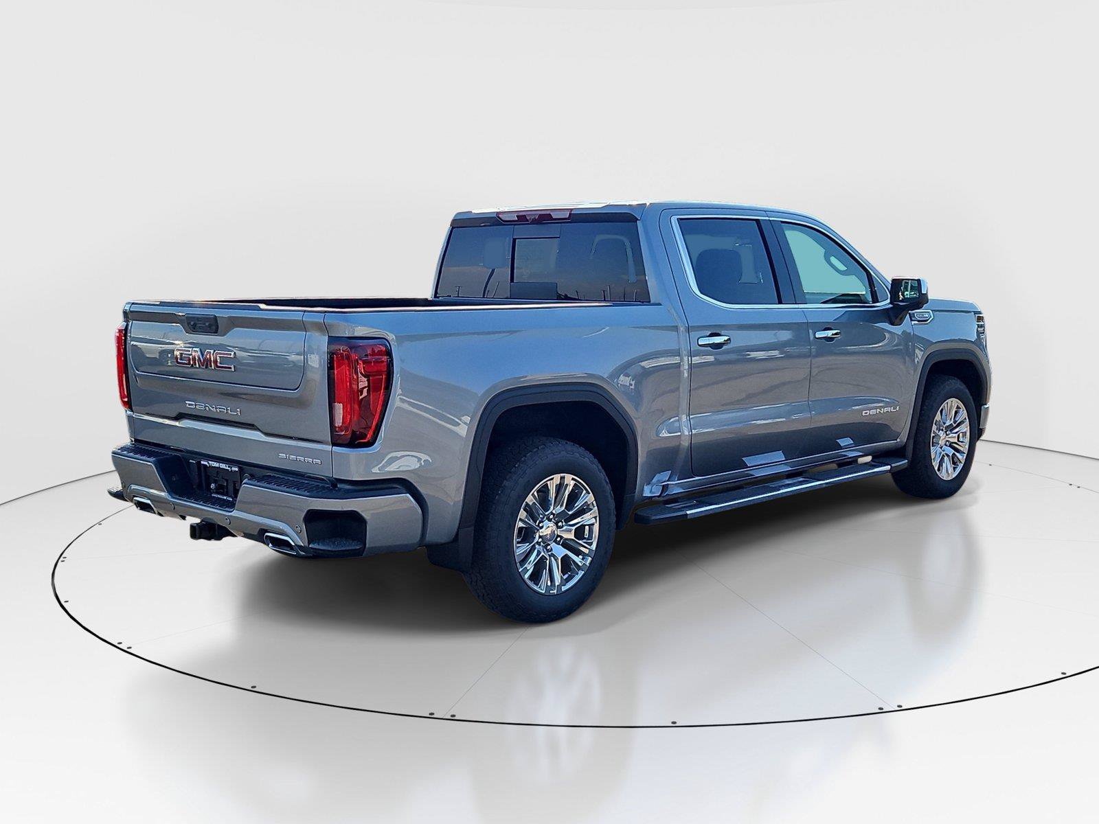 New 2026 GMC Sierra 1500 Denali w/ Technology Package AWD/4WD image 4