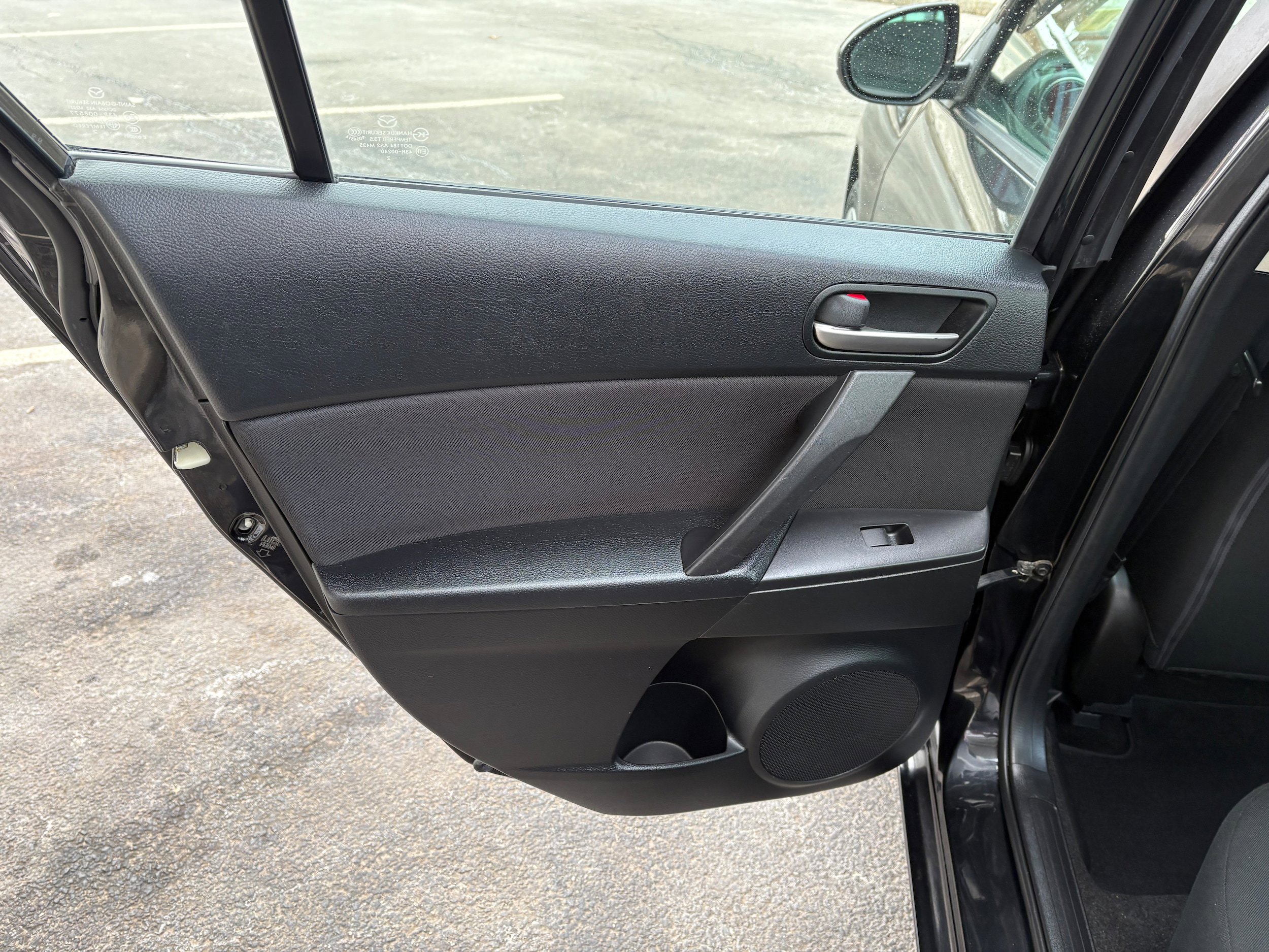 Used 2012 MAZDA MAZDA3 i Sport image 15