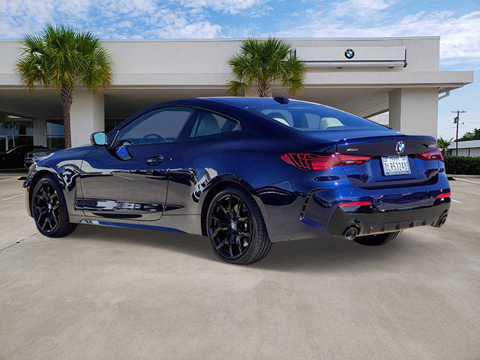 Certified 2026 BMW 430i xDrive Coupe w/ M Sport Package AWD/4WD image 6