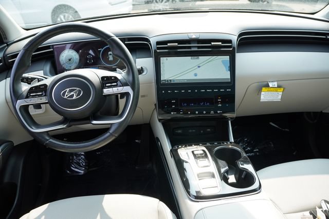 Used 2023 Hyundai Tucson Limited AWD/4WD image 20