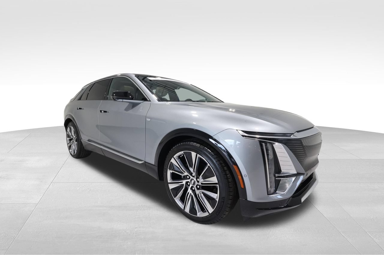Certified 2026 Cadillac Lyriq Signature Luxury w/ Nappa Leather Package AWD/4WD image 6