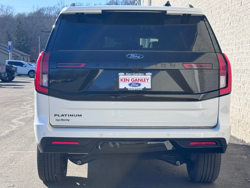 New 2026 Ford Expedition Platinum w/ Stealth Performance Package image 10