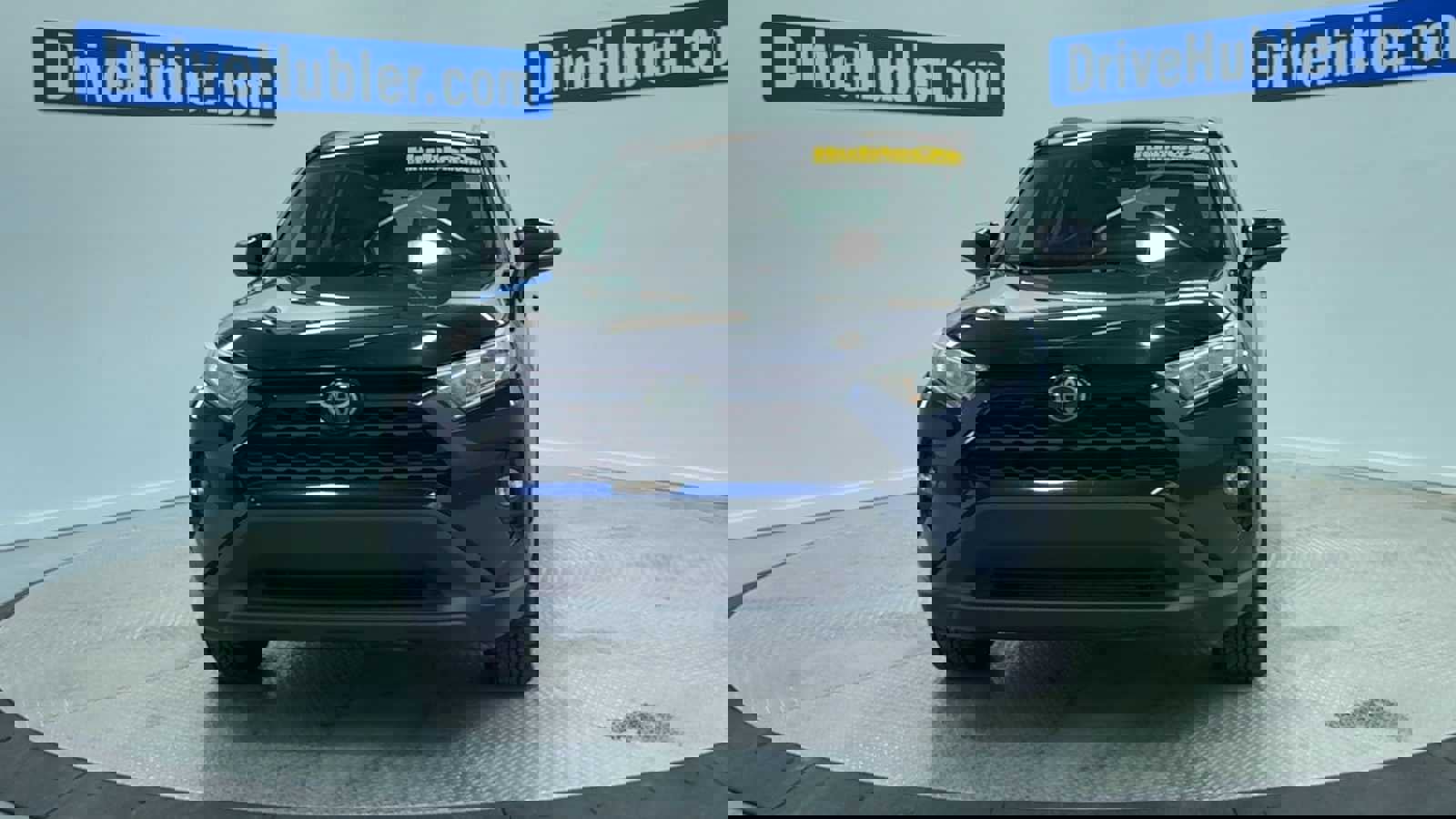 Used 2020 Toyota RAV4 XLE Premium image 9