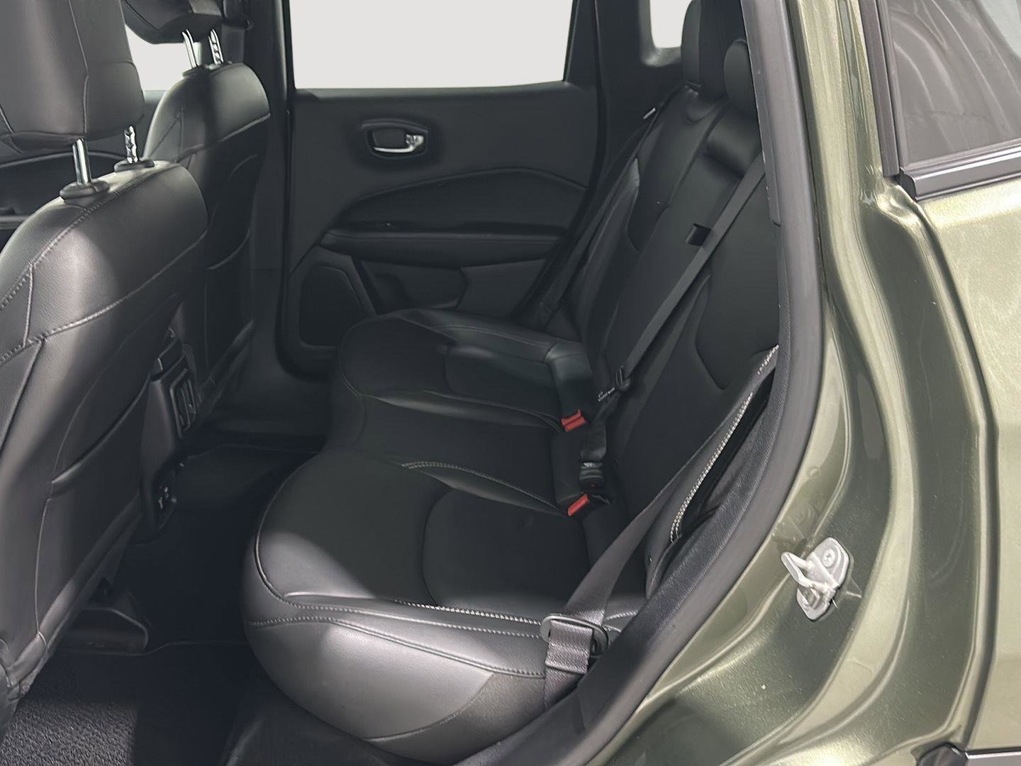 Used 2021 Jeep Compass Latitude w/ Driver Assistance Group image 20