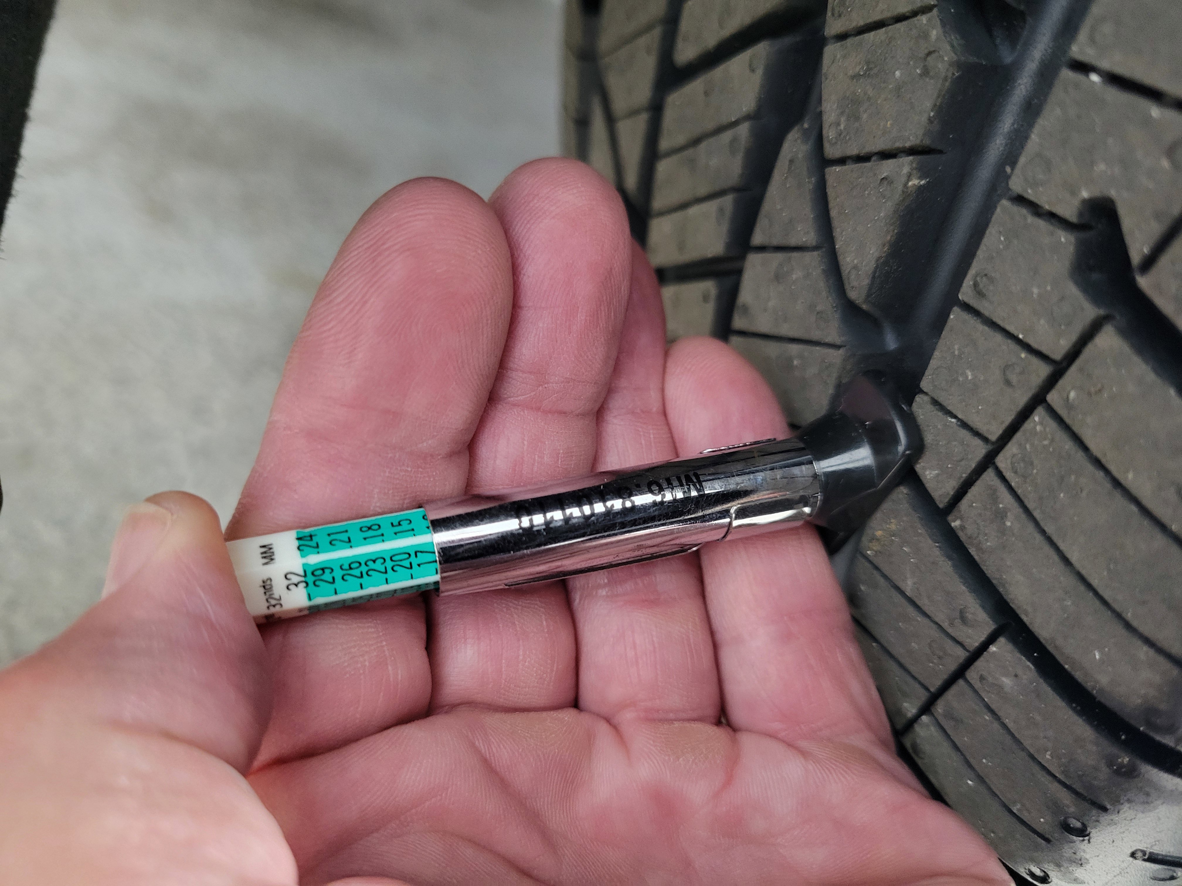 Certified 2019 Chevrolet Equinox LT image 46