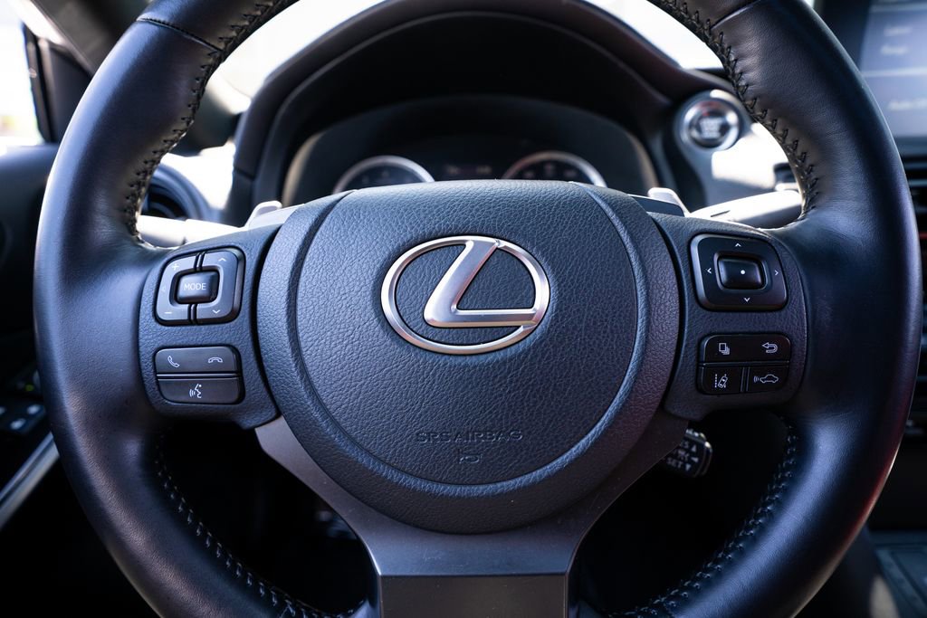 Used 2023 Lexus IS 350 F Sport RWD image 31