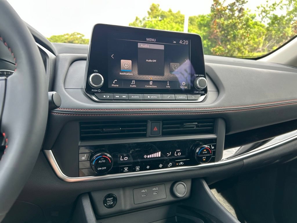 New 2026 Nissan Rogue SV AWD/4WD image 31