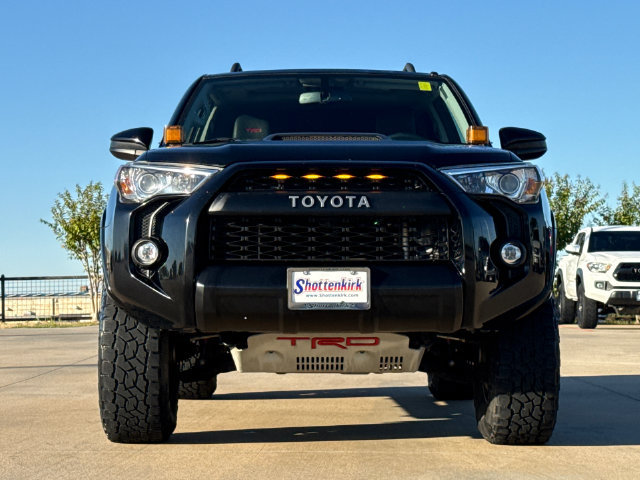 Used 2019 Toyota 4Runner TRD Pro AWD/4WD image 2