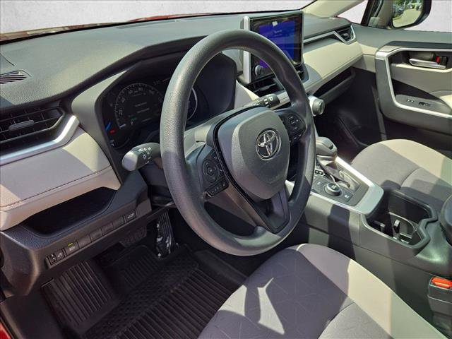 Used 2024 Toyota RAV4 XLE w/ Convenience Package AWD/4WD image 10