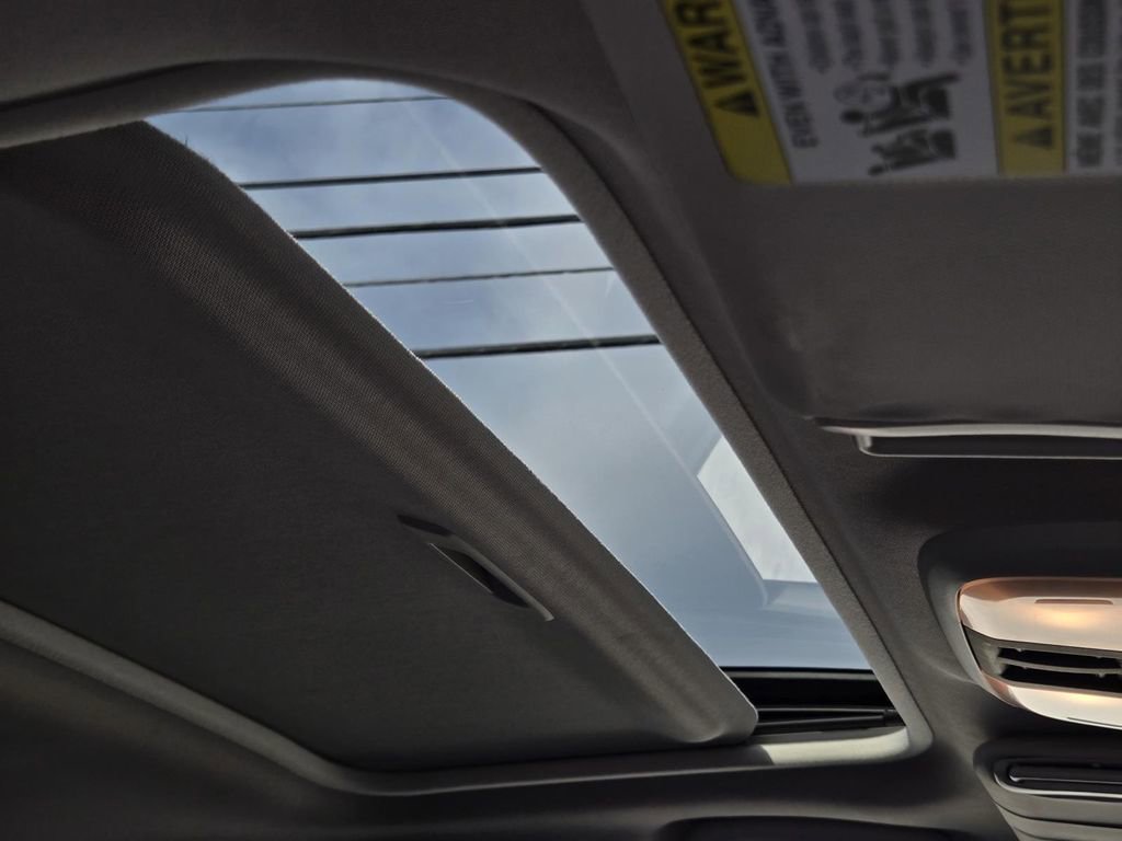 Used 2021 Subaru Crosstrek 2.0i Premium w/ Moonroof Package image 9