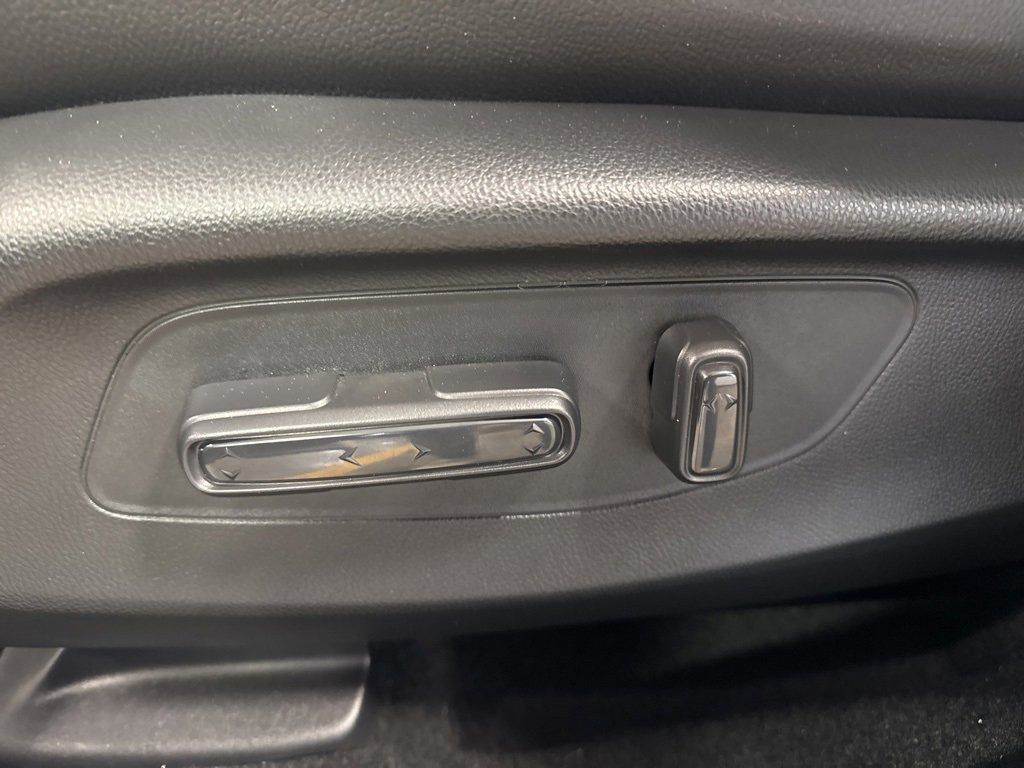 Used 2026 Honda HR-V EX-L image 22