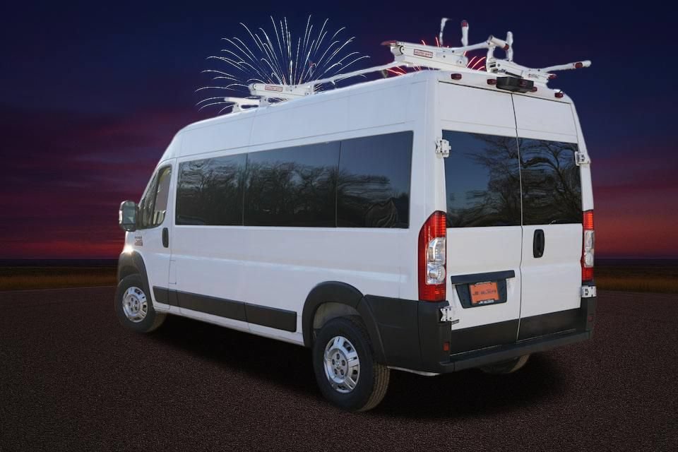 Used 2022 RAM ProMaster 2500 w/ Convenience Group FWD image 7