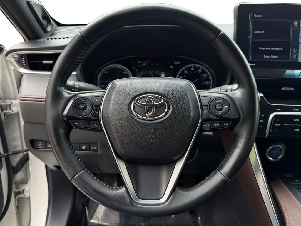 Used 2021 Toyota Venza Limited w/ Advanced Technology Package AWD/4WD image 18