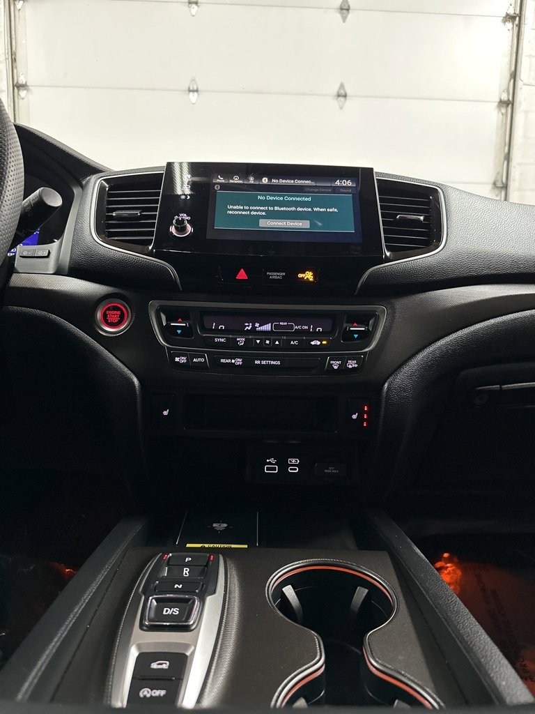 Used 2025 Honda Passport TrailSport image 23