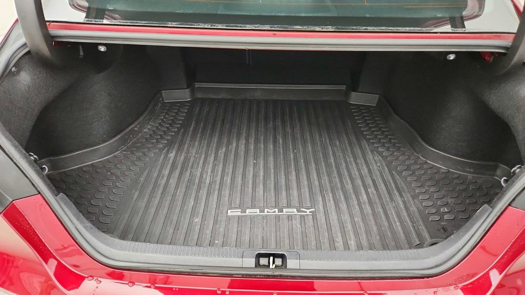 Used 2018 Toyota Camry LE w/ Protection Package (Q2) image 22