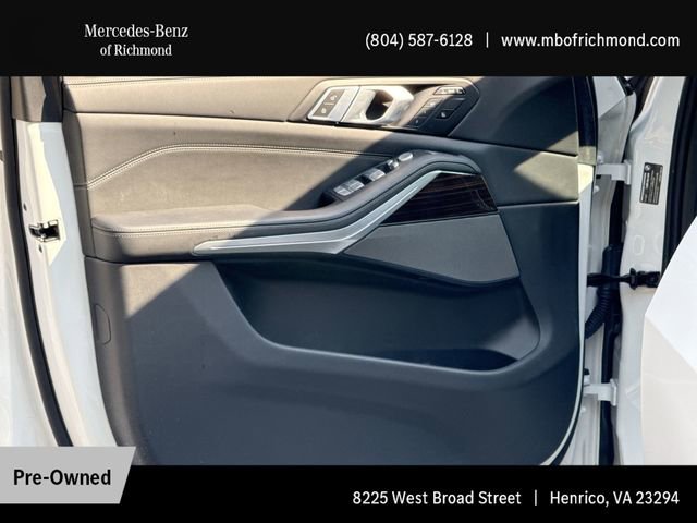 Used 2025 BMW X7 xDrive40i w/ Premium Package image 24