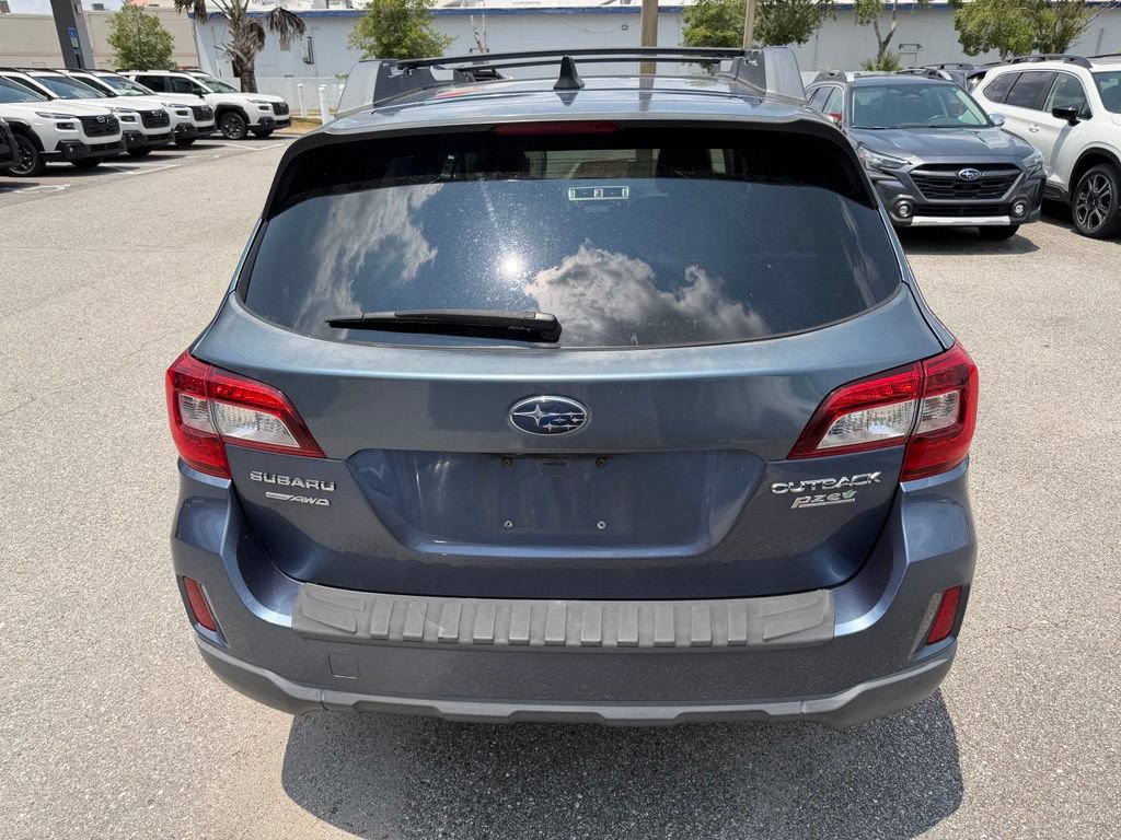 Used 2016 Subaru Outback 2.5i Limited AWD/4WD image 6