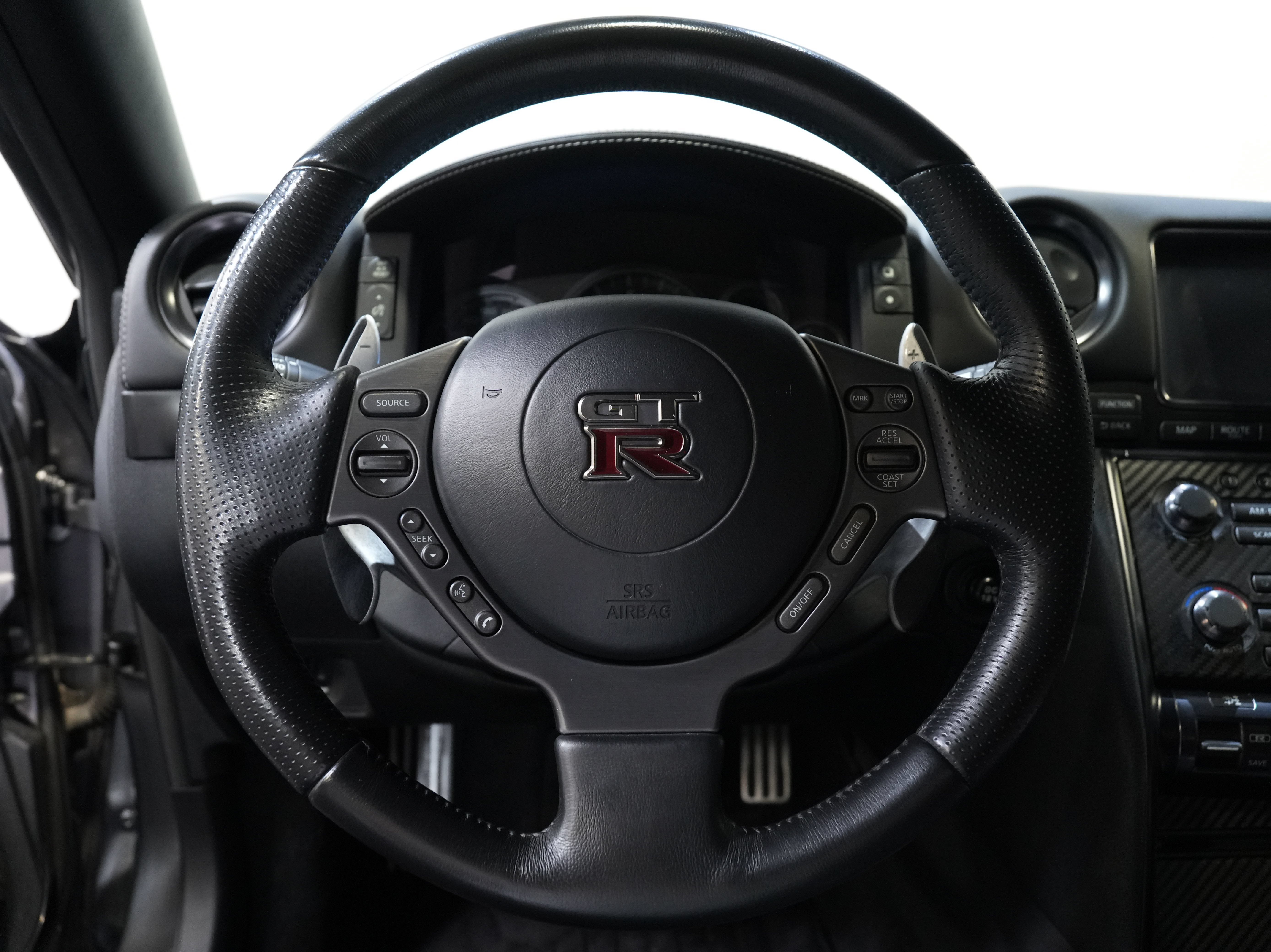 Used 2014 Nissan GT-R Premium AWD/4WD image 34