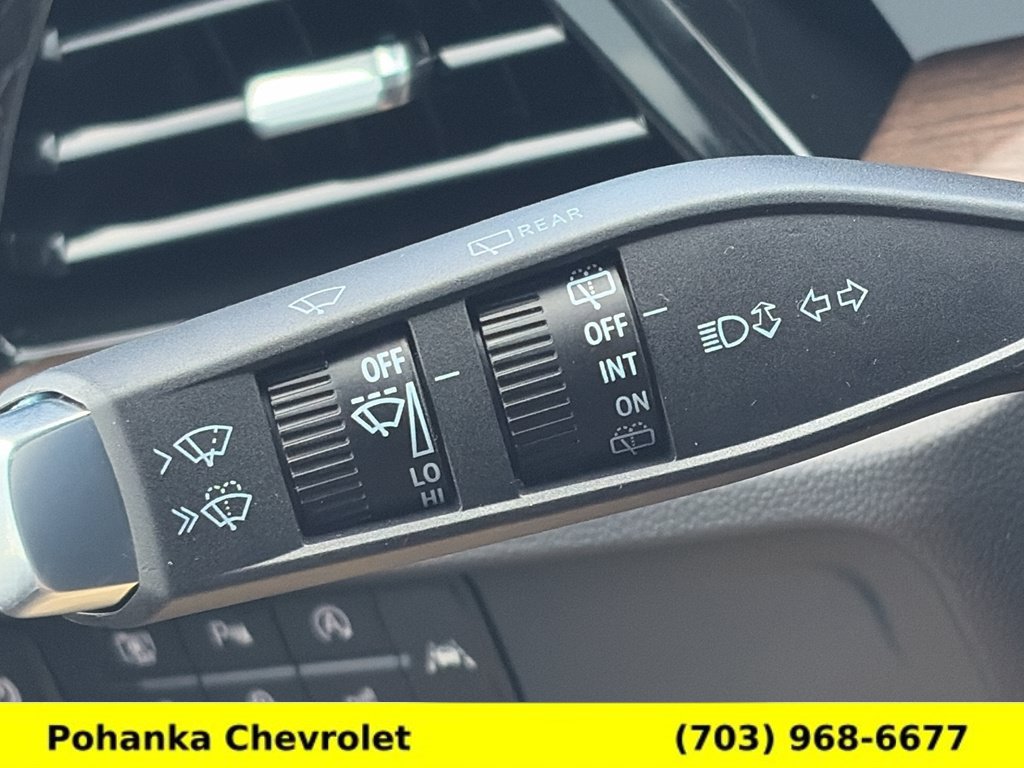 New 2026 Chevrolet Suburban High Country AWD/4WD image 10