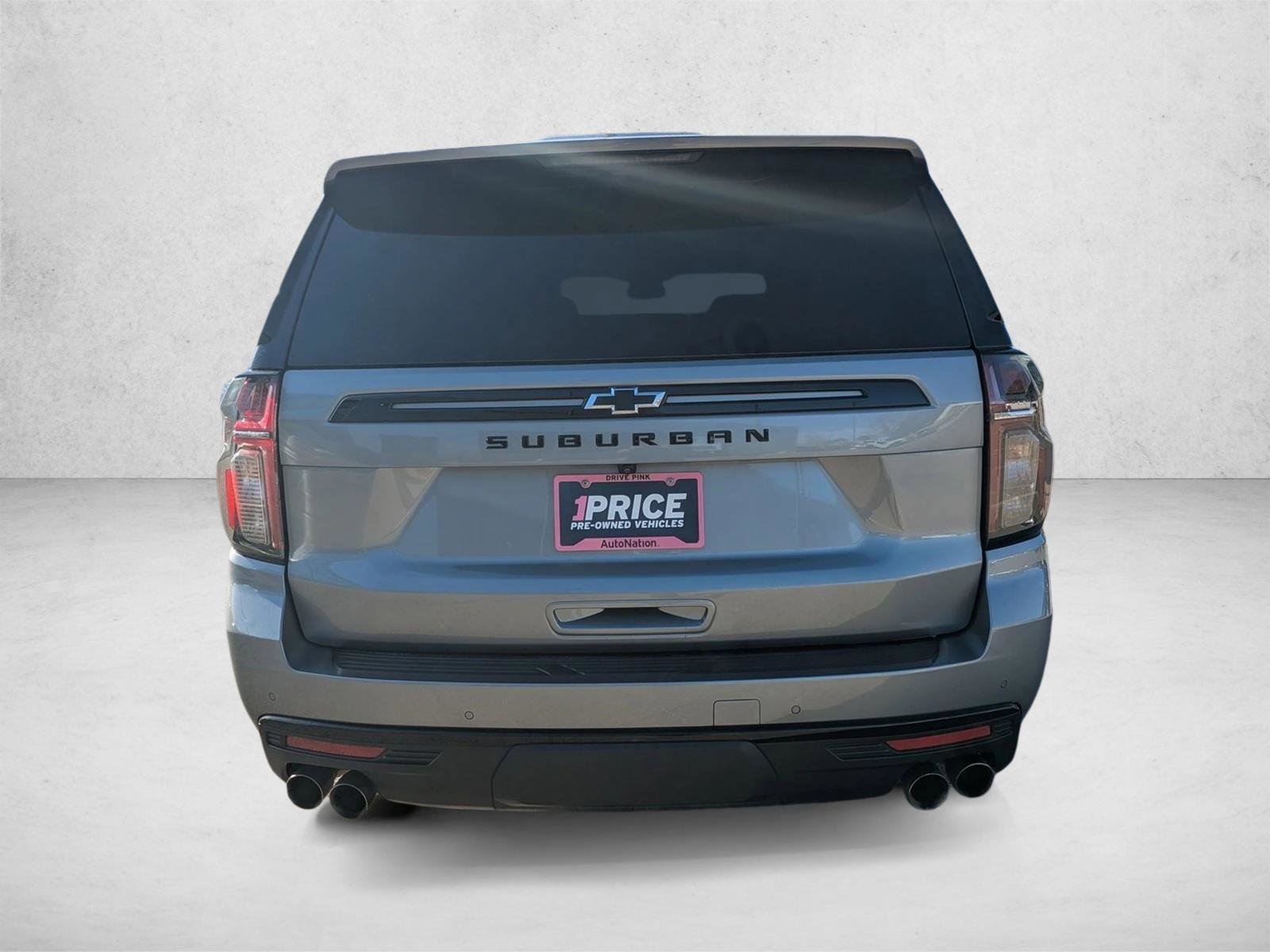 Used 2023 Chevrolet Suburban Z71 w/ Z71 Off-Road Package AWD/4WD image 7