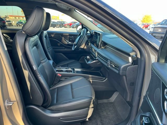 Used 2025 Lincoln Corsair Grand Touring w/ Equipment Group 301A image 24