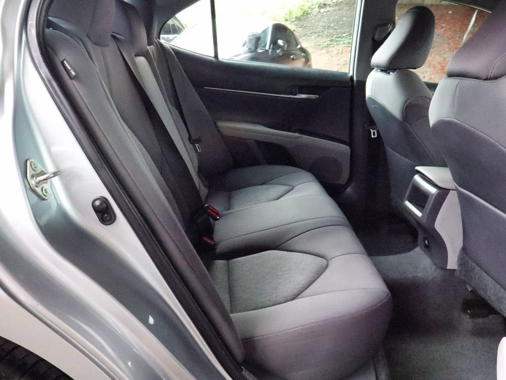Used 2020 Toyota Camry LE FWD image 42