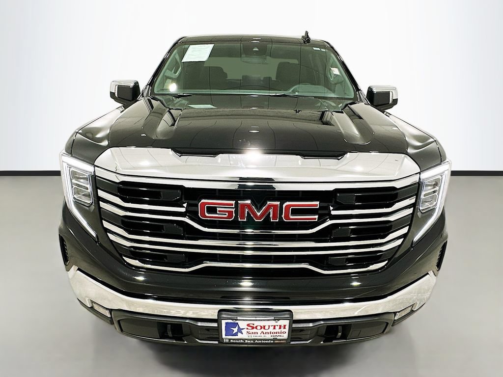 Used 2024 GMC Sierra 1500 SLT w/ X31 Off-Road Package AWD/4WD image 2