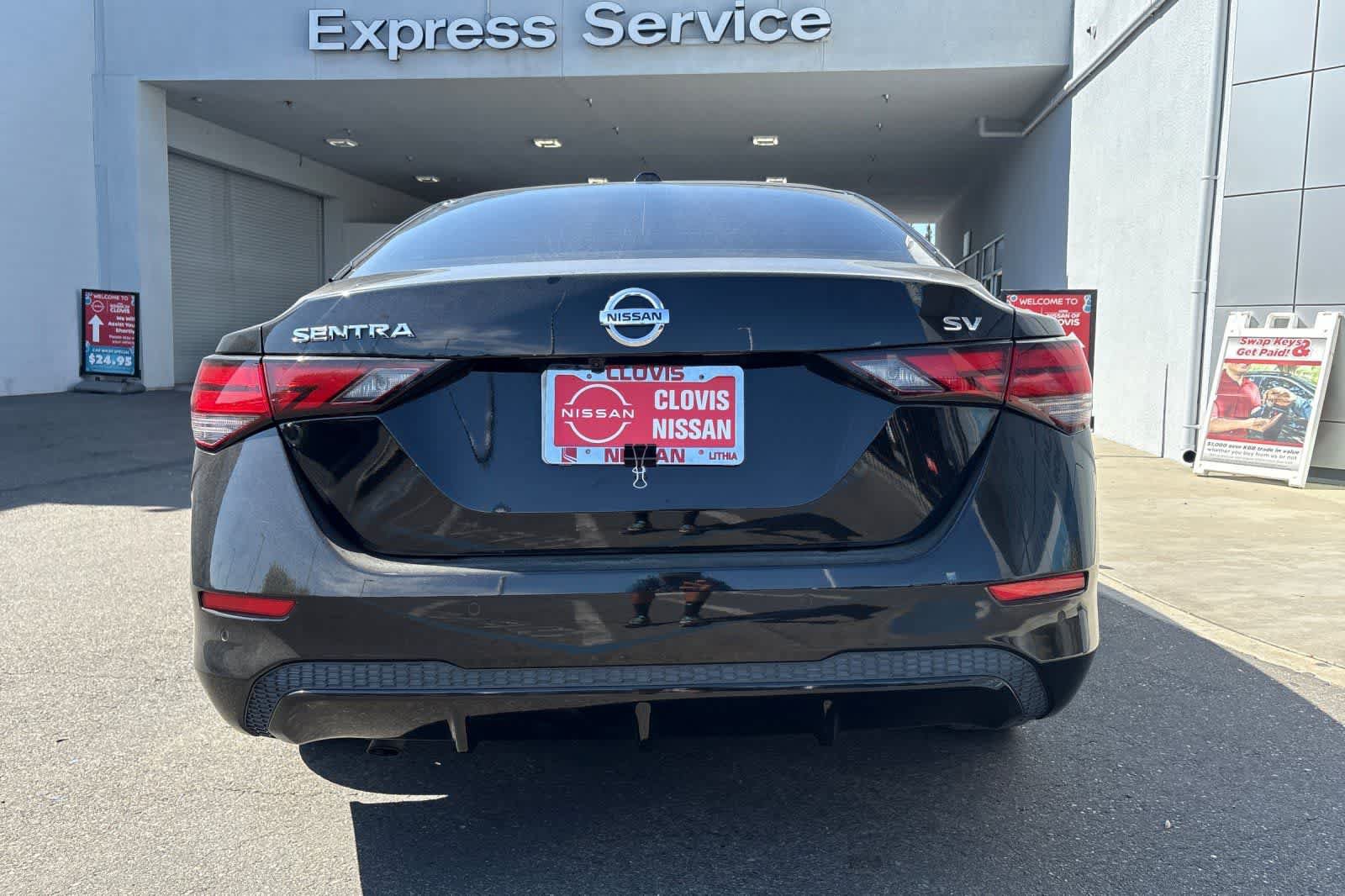 Used 2023 Nissan Sentra SV FWD image 8