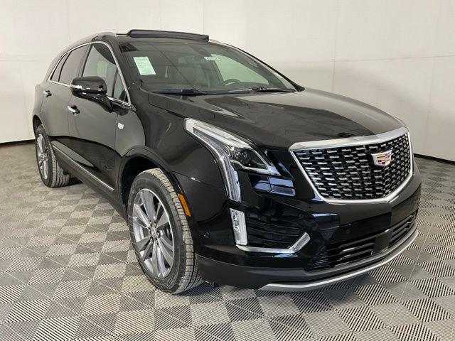 New 2026 Cadillac XT5 Premium Luxury w/ Driver Assist Package FWD image 3