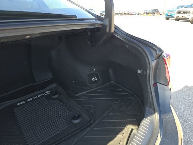 Used 2022 Lexus ES 350 w/ Premium Package image 18