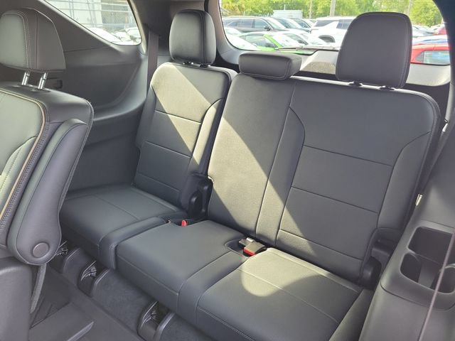 Certified 2025 Chevrolet Traverse High Country w/ LPO, Floor Liner Package FWD image 17