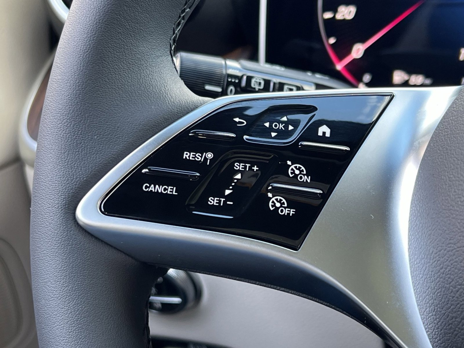 New 2026 Mercedes-Benz GLC 300 GLC 300 image 30