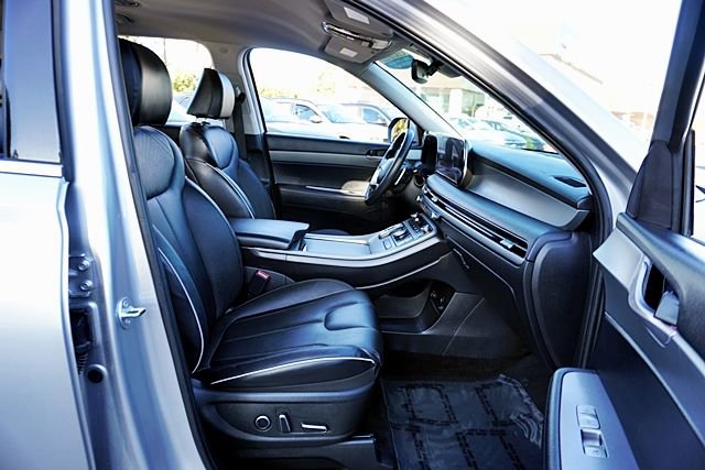 Used 2025 Hyundai Palisade SEL AWD/4WD image 11