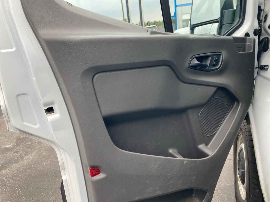 Used 2020 Ford Transit 250 Medium Roof RWD image 17