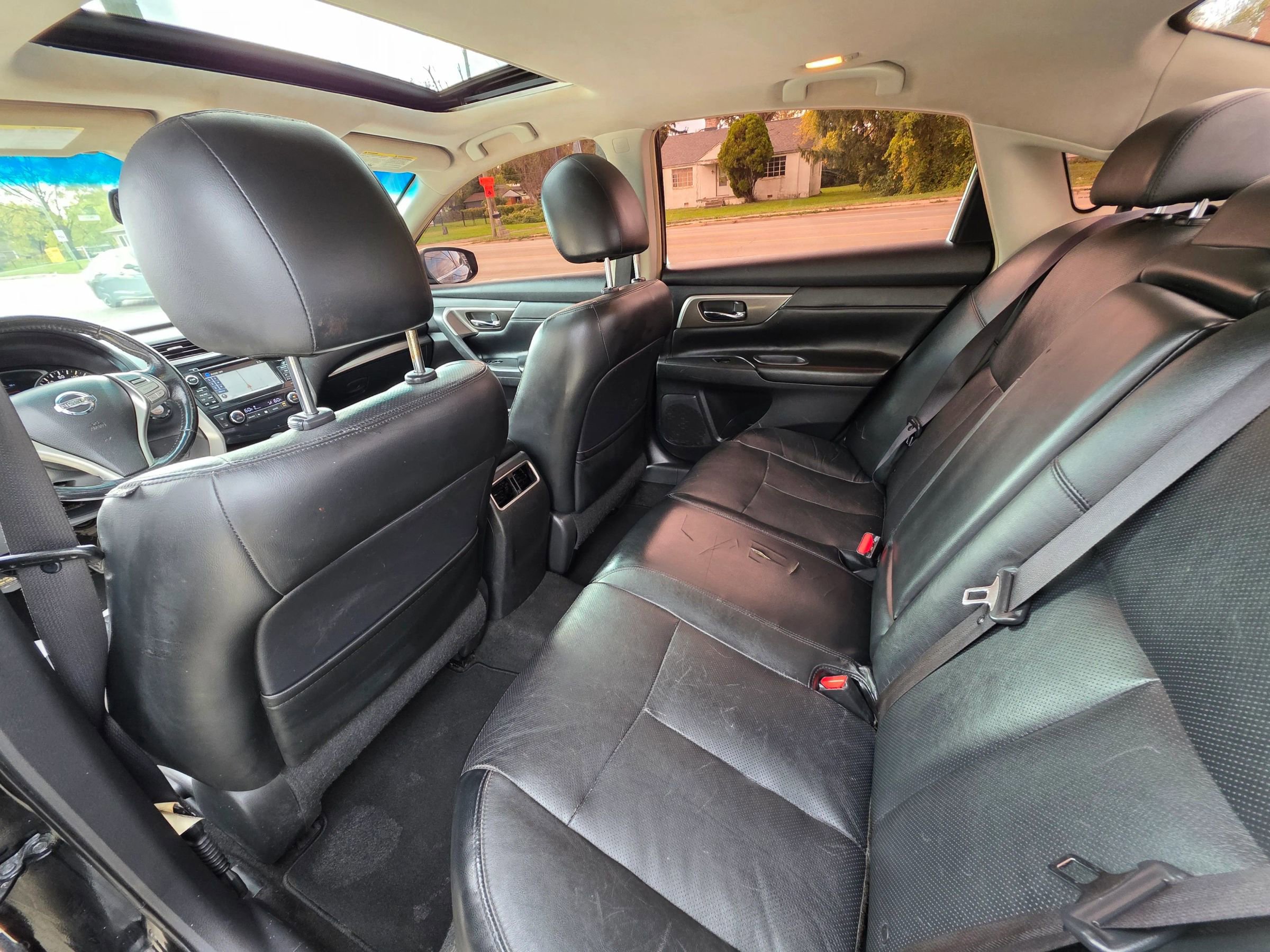 Used 2013 Nissan Altima 2.5 SL w/ Technology Pkg FWD image 28